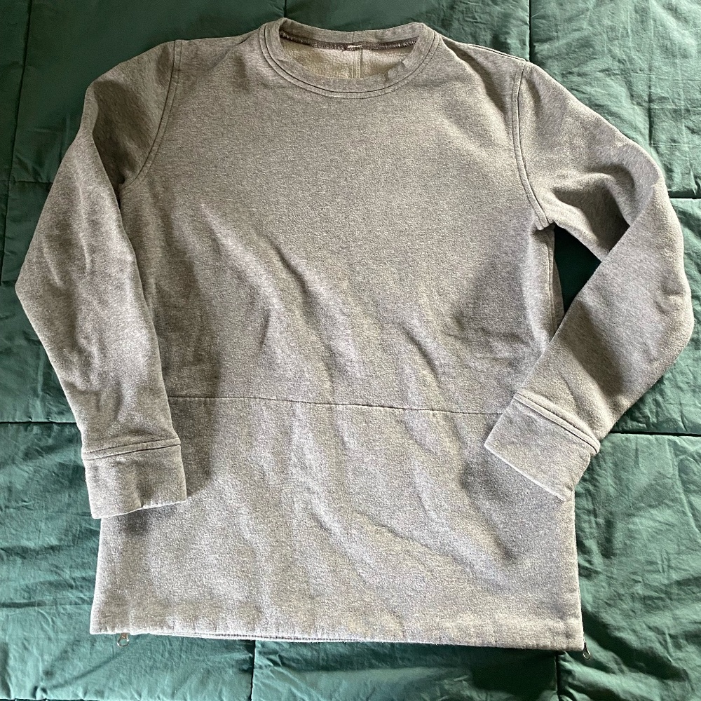 Lululemon Sweatshirt Size 6